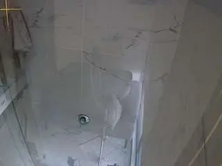 Camsoda Free Porn Cam of voyeurcam-casa-salsa-bathroom-11