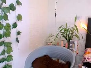 Camsoda Adult Webcams of laura-honey1