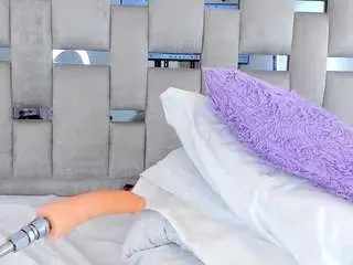 Camsoda Live Sex Cam of alanna-rose1