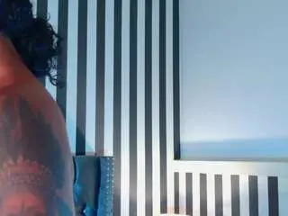Camsoda Watch Live Sex Cams of kinsleybrown