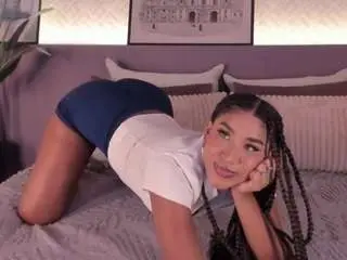 Camsoda Nude Webcam of saray-cum