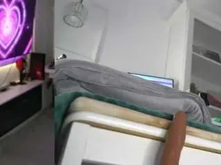 Camsoda Adult Webcam of kyliesweet1