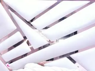 Camsoda Watch Live Sex Cams of littlemelannie