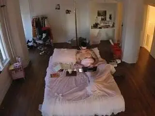 Camsoda Adult Webcam of voyeurcam-celticiron-01