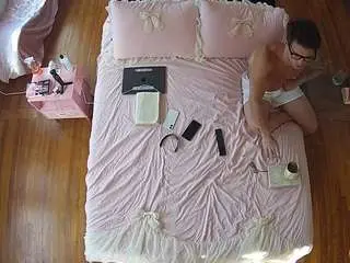 Camsoda Live Sex Cam of voyeurcam-celticiron-01