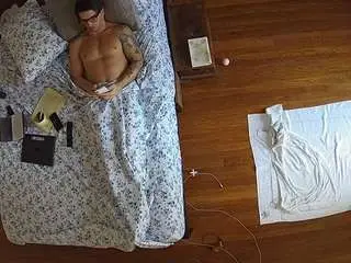 Camsoda Private Sex Chat of voyeurcam-celticiron-01