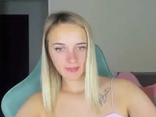 Camsoda Nude Webcam of rousereedd