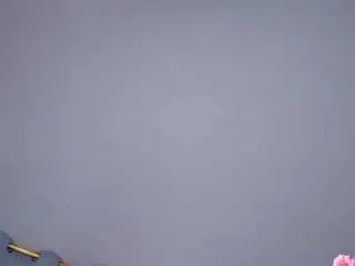 Camsoda Adult Webcam of april-adamson