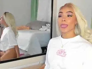 Camsoda Live Sex Cam of blackandwhiite