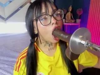 Camsoda Nude Webcam of jena-nicols