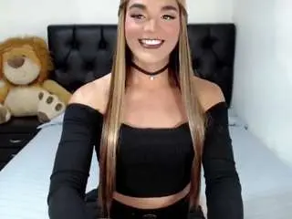 Camsoda Free Porn Cam of bigcockroxy