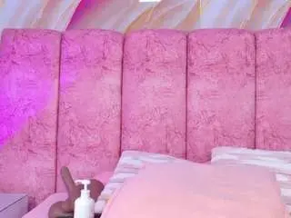 Camsoda Sex Chat of emmacurvy