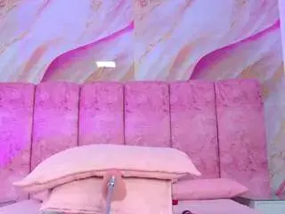 Camsoda Free Porn Cam of emmacurvy