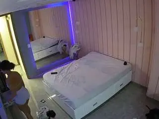 Camsoda Nude Webcam of voyeurcam-casa-salsa-bedroom-2