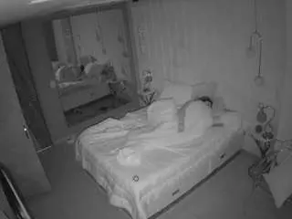 Camsoda Nude Webcam of voyeurcam-casa-salsa-bedroom-2