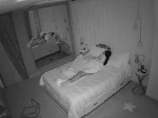 Camsoda Live Porn of voyeurcam-casa-salsa-bedroom-2