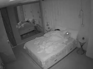 Camsoda Watch Live Sex Cams of voyeurcam-casa-salsa-bedroom-2