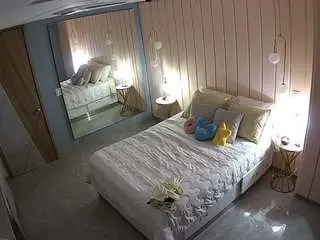 Camsoda Live Sex of voyeurcam-casa-salsa-bedroom-2