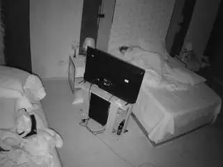 Camsoda Free Live Porn of voyeurcam-casa-salsa-bedroom-2