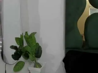 Camsoda Sex Chat of milapetiteasm