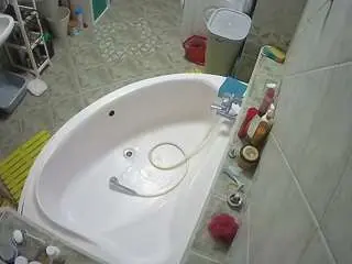 Camsoda Live Porn of voyeurcam-julmodels-bath-1st-1