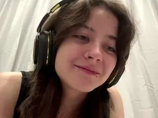Camsoda Nude Webcam of linneakjos