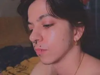Camsoda Free Porn Cam of kuntboyzworld