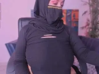 Camsoda Sex Cam of cloe-adams