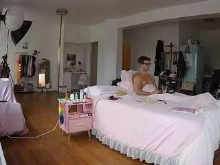 Camsoda Sex Cam of voyeurcam-celticiron-02