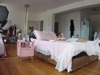Camsoda Nude Webcam of voyeurcam-celticiron-02