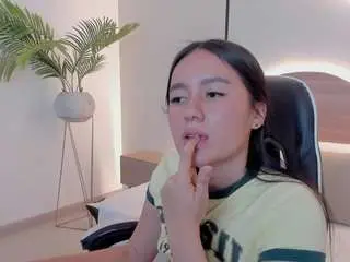 Camsoda Best Webcam of mia-slora