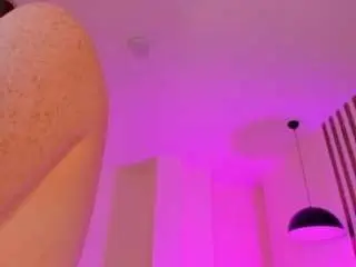 Camsoda Nude Webcam of corinnerusso