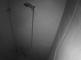 Camsoda Free Porn Cam of voyeurcam-jb-shower-1