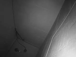 Camsoda Free Porn Cam of voyeurcam-jb-shower-1
