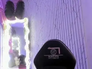 Camsoda Live Porn of naomy-tay