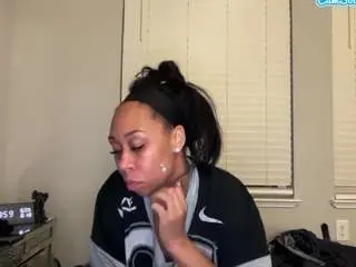 Camsoda Free Porn Cam of missprettypocahontas