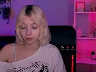 Camsoda Nude Webcam of tender-amelia