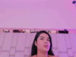 Camsoda Sex Cam of roxanneshelby