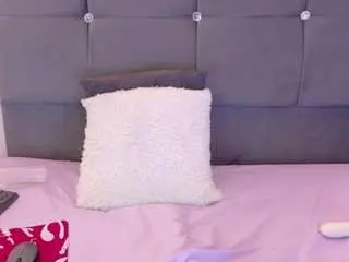Camsoda Adult Webcam of mia-makleynn
