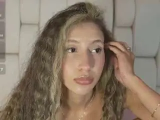 Camsoda Sex Chat of beautifulskinny18