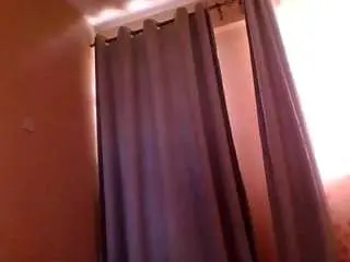 Camsoda Watch Live Sex Cams of londonbliss