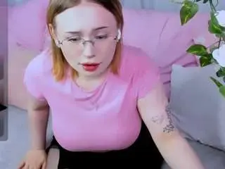 Camsoda Sex Chat of tinawalked
