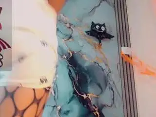 Camsoda Free Live Porn of khiara-moretti