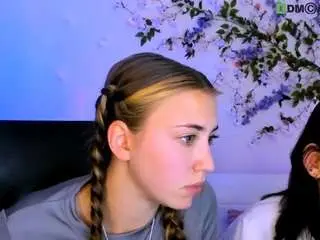 Camsoda Free Porn Cam of kimi-kiss
