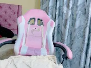 Camsoda Nude Webcam of sweet-thang01