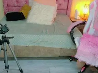 Camsoda Nude Webcam of sweet-thang01