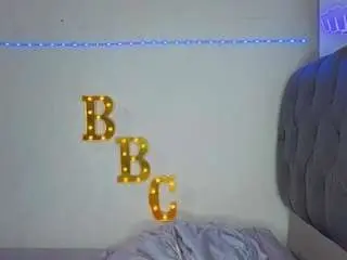 Camsoda Free Porn Cam of bbcblackhot33