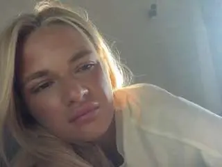 Camsoda Nude Webcam of kylebeatty
