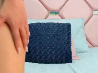 Camsoda Sex Cam of vicky-cherry