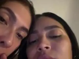 Camsoda Free Live Porn of salommecruz